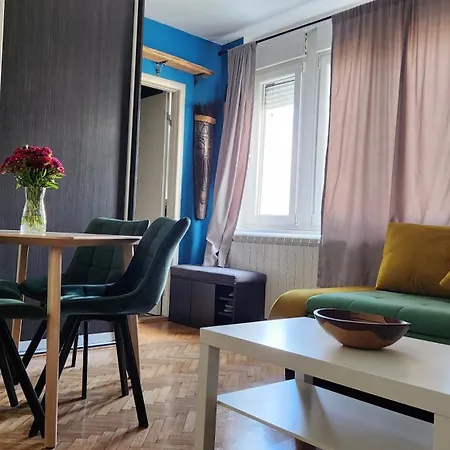 Crossroads Апартаменты Белград